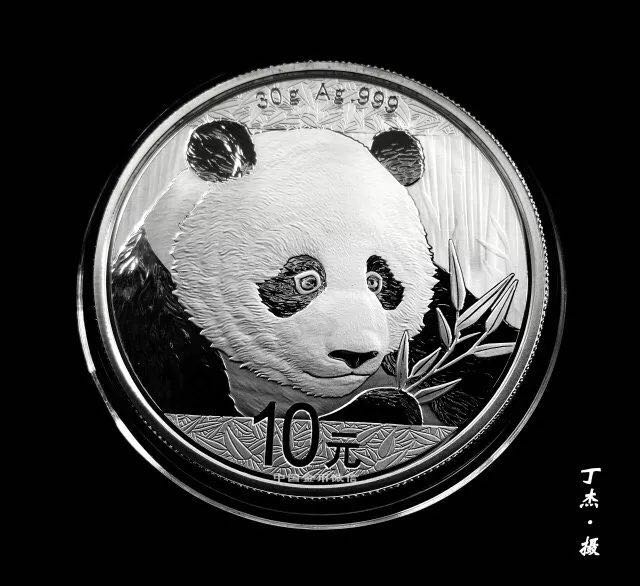 【反假】2018版熊猫普制银币真假巧辨析